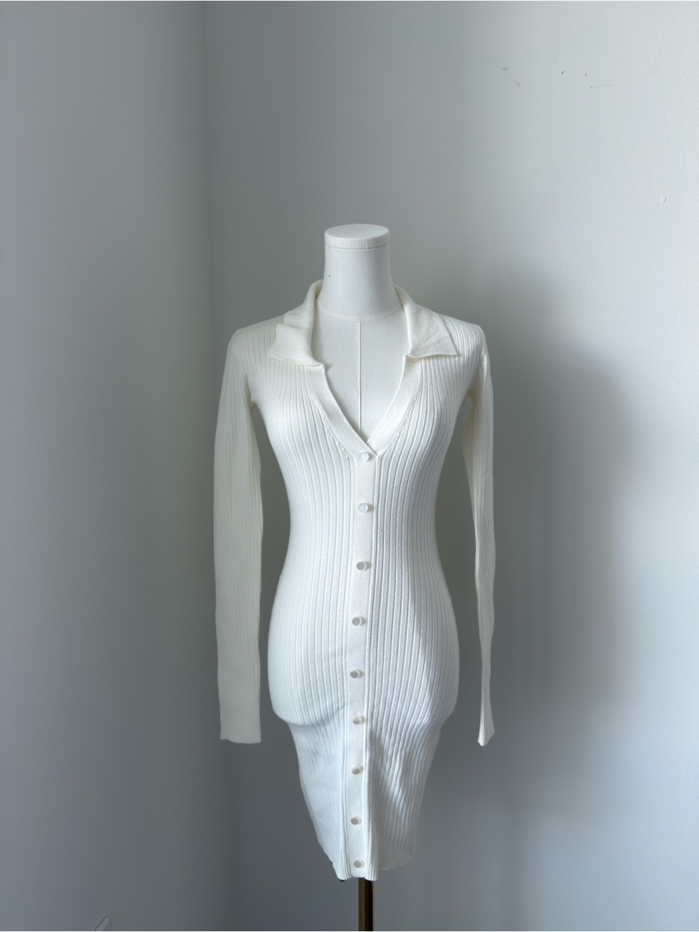 Meshki Ivory Ribbed Button-Front Long Sleeve Dress
